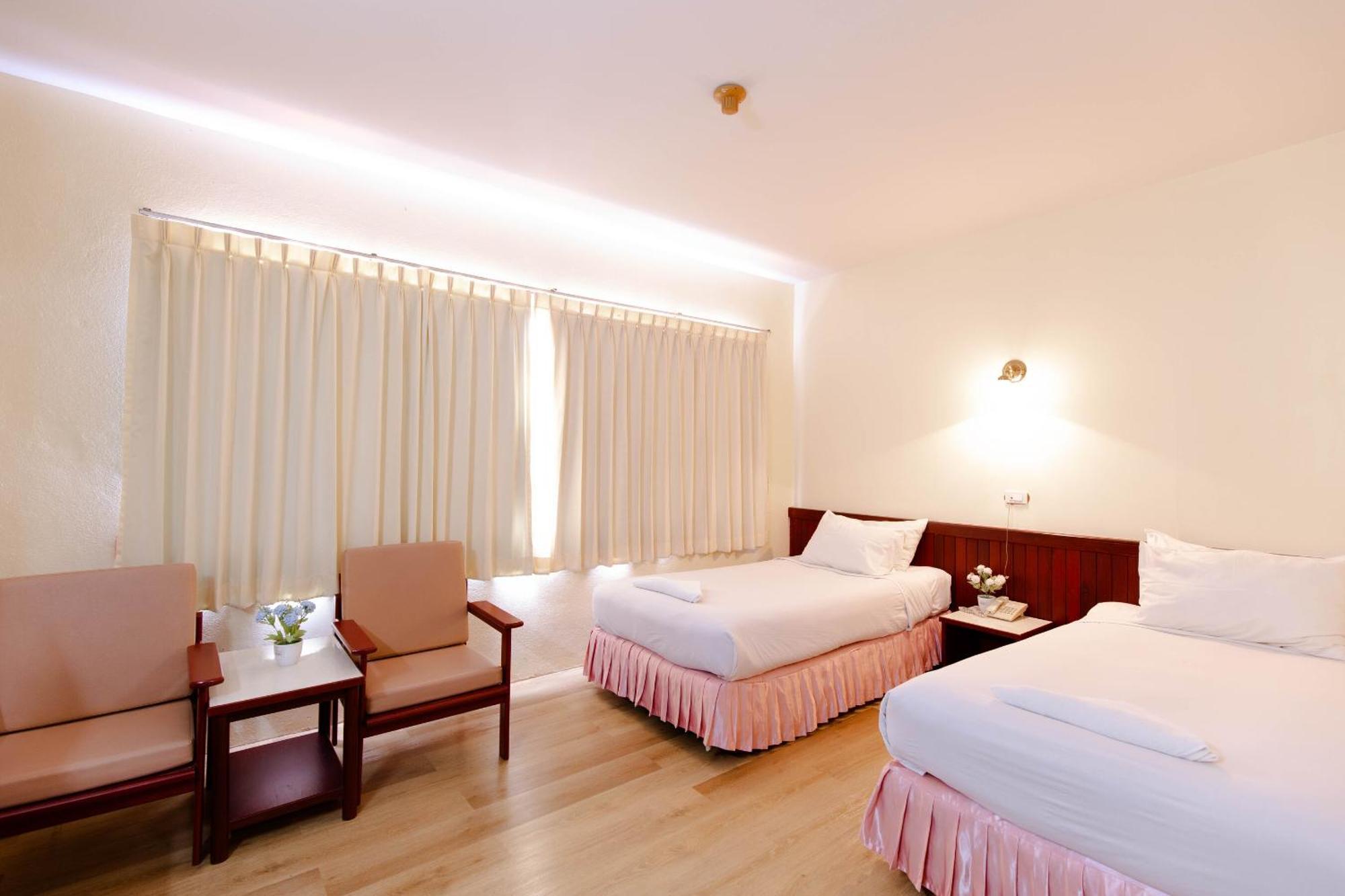 Chumphon Palace Hotel Экстерьер фото